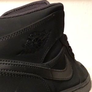 Meet your Posher, Tyler